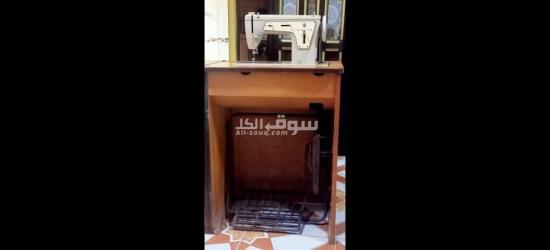 Italian masterpiece sewing machine for sale - 5